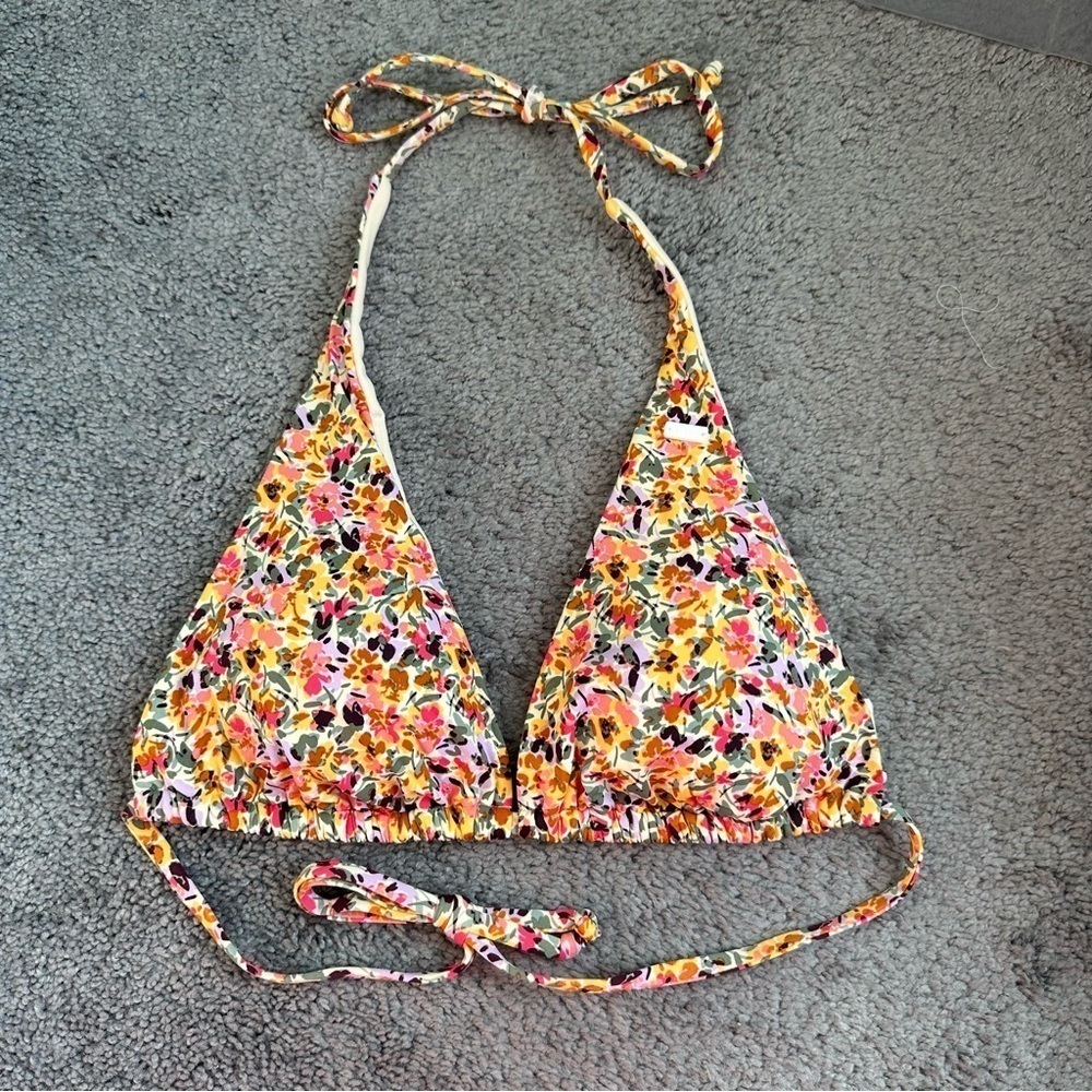 Roxy Floral Bikini Triangle Top and Ultracheeky Bottom - Picture 4 of 9